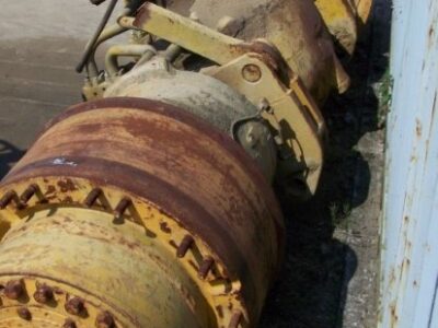 KOMATSU HD325 AND HD320-3 (PARTS / DEMOLITION) KOMATSU HD325 AND HD320-3 (PARTS / DEMOLITION)