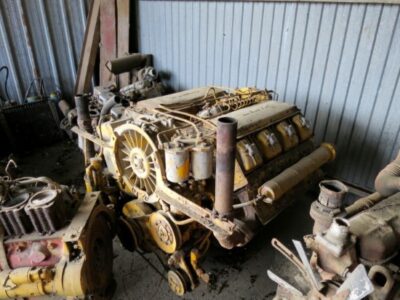 DEUTZ F8L513 (MOTEUR) DEUTZ F8L513 (MOTEUR)