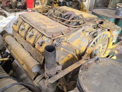 DEUTZ F8L513 (MOTEUR) DEUTZ F8L513 (MOTEUR)