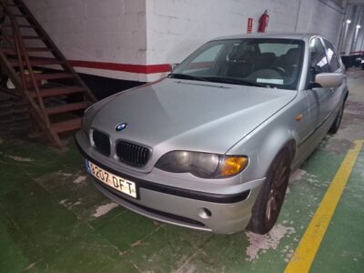 BMW 320D (PIÈCES / DÉMOLITION) – Image 20