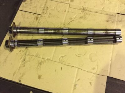 KOMATSU D53 (ENGINE 4D130 / SL4D130 - RIGHT AND LEFT) ( SHAFT ASSY)