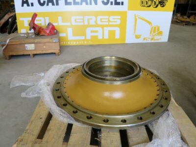 KOMATSU D155 (SPARE PARTS)