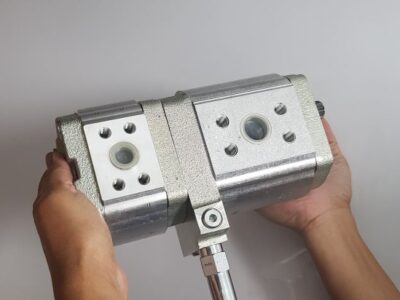LIEBHERR 922 (POMPE HYDRAULIQUE) – Image 5
