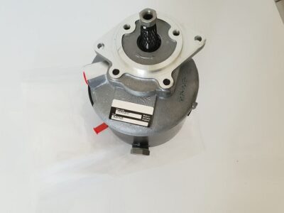 CASE 580G  (POMPE DE DIRECTION) – Image 5