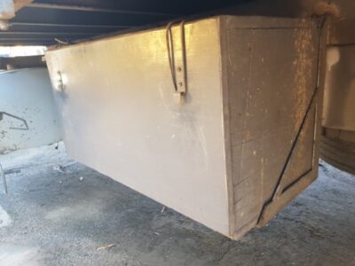 WOODEN BOX FOR TRUCK