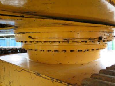 Alternative view of LIEBHERR R942 LITRONIC, R942, 942, R912, 912  (SLEWING RING)