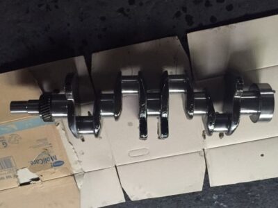 KOMATSU D57 (ENGINE S4D130) (CRANKSHAFT ) - Image 3