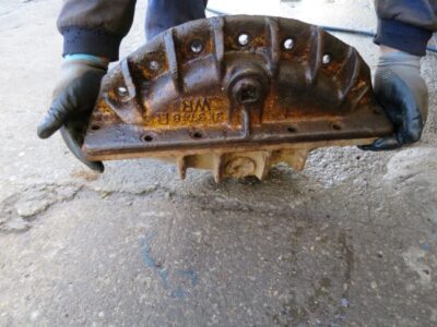 CATERPILLAR 955 (PLATE / COVER - FINAL DRIVE) - Image 2
