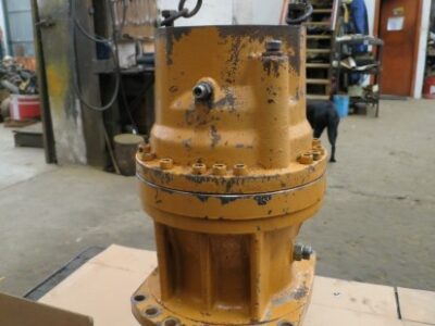 CASE (SLEWING GEAR) - Image 3