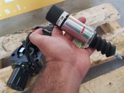 Alternative view of FIAT HITACHI EX215 (SPARE PARTS)