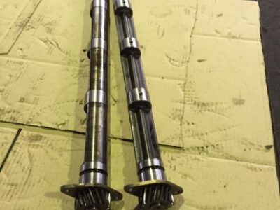Alternative view of KOMATSU D57 (ENGINE 4D130 / SL4D130 - RIGHT AND LEFT) ( SHAFT ASSY)