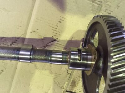 KOMATSU D53 (ENGINE 4D130 / SL4D130 - RIGHT AND LEFT) ( SHAFT ASSY) - Image 4