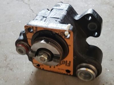 FIAT ALLIS /FIAT HITACHI/ NEW HOLLAND (STEERING PUMP )