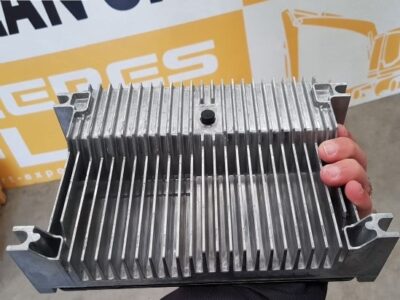 Alternative view of KOMATSU HM 350 (SPARE PARTS)