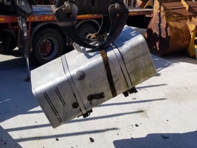 Alternative view of TANQUE DE COMBUSTIBLE (600 LITROS)