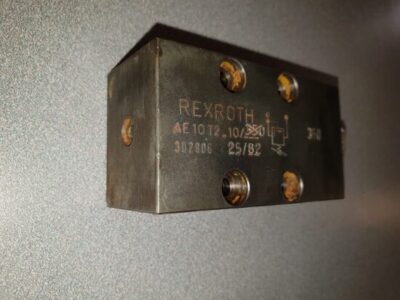 Alternative view of FIAT HITACHI FE18R (VALVE)