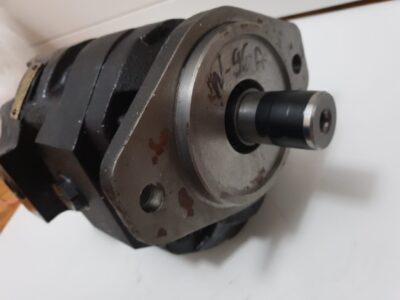JCB 3D (HYDRAULIC PUMP) - Image 4