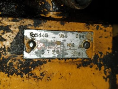 HANOMAG 55C (STEERING WHEEL + COLUMN + ORBITROL)