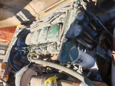 Alternative view of VOLVO EC340 (ENGINE)