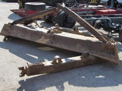 CATERPILLAR D6C (BLADE)