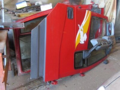 IVECO LD440E42T (DOORS)