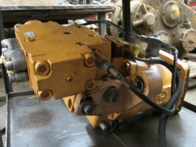 Alternative view of CASE 1188 (HYDRAULIC DRIVE MOTOR)