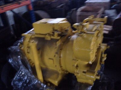 KOMATSU HD325 Y HD320-3 (PIEZAS / DESGUACE)