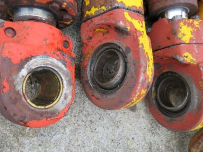 O&K MH6-PMS (HYDRAULIC CYLINDERS )