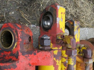 O&K MH6-PMS (HYDRAULIC CYLINDERS )