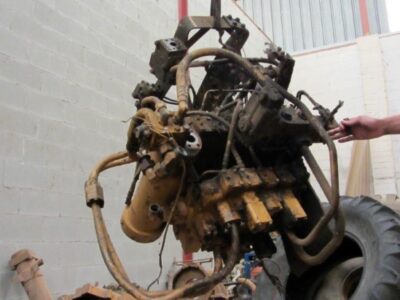 CATERPILLAR 215 (DISTRIBUTOR) - Image 4