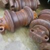 LIEBHERR R912 (TRACK ROLLERS)