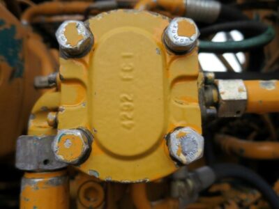 Alternative view of LIEBHERR R942 LITRONIC  / E942 / R942 / P942 / R944 (HYDRAULIC PUMP)