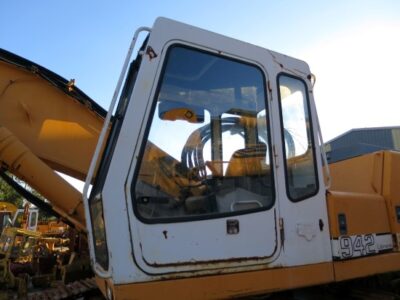 LIEBHERR R942 LITRONIC / R942 / E932 / R902 / R954 / R964 / R912 / R922 / R932 / R964 / R974   (OPERATOR'S CAB)