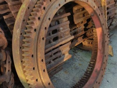 Alternative view of SLEWING RING