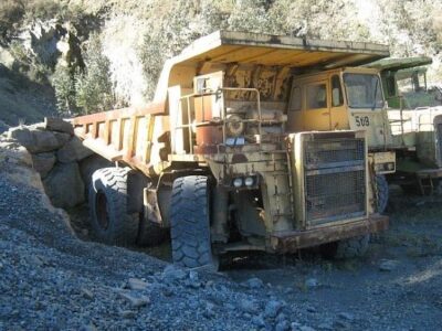 KOMATSU H465-2 (PARTS / DEMOLITION) - Image 2