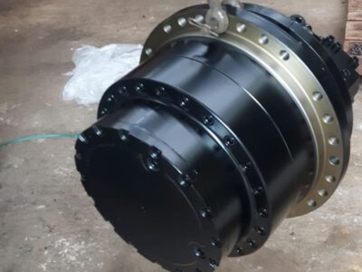 VOLVO EC290, EC220 (FINAL DRIVE)