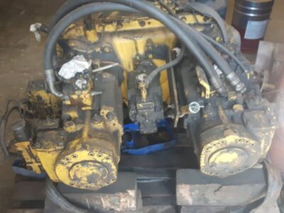 KOMATSU PC600 (BOMBA HIDRÁULICA)