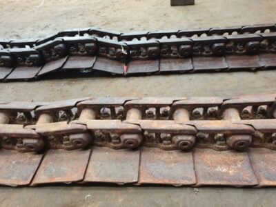 Alternative view of FIAT ALLIS FL10B, FL10C, FL10D, FIAT HITACHI FL145 (TRACK CHAIN)