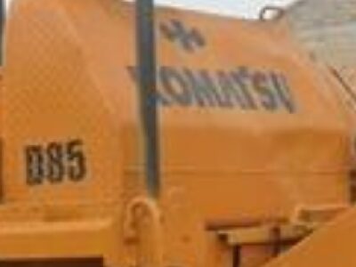 KOMATSU D85E SERIE 18 (PARTS / DEMOLITION)
