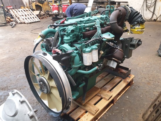 VOLVO D6A180 (ENGINE) - Talleres Capelán