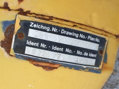 LIEBHERR 902 (HYDRAULIC CYLINDER) - Image 4