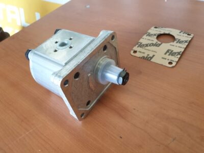 Alternative view of FIAT ALLIS (STEERING PUMP)