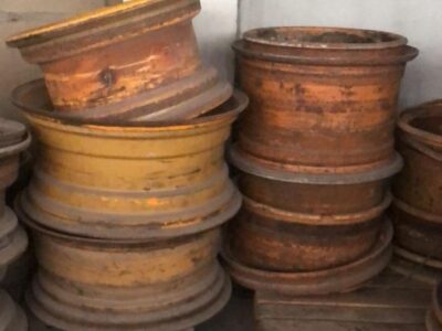 VOLVO (WHEEL RIMS 26.5)