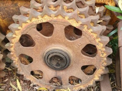 FIAT ALLIS AD9 (TUMBLER WHEEL/ SPROCKET)