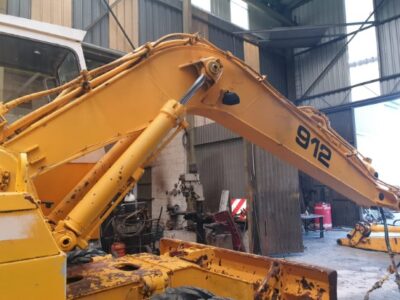 LIEBHERR 912 (BOOM) - Image 3