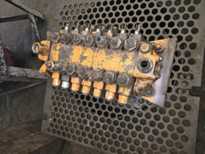CASE 580G / 580F (DISTRIBUTOR) CASE 580G / 580F (DISTRIBUTOR)