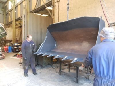 VOLVO (BUCKET PREPARATION / RECONSTRUCTION) - Image 3