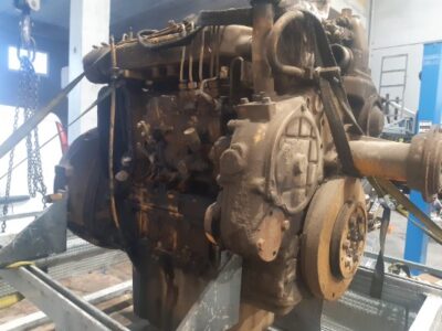 LIEBHERR R912 (ENGINE) - Image 3