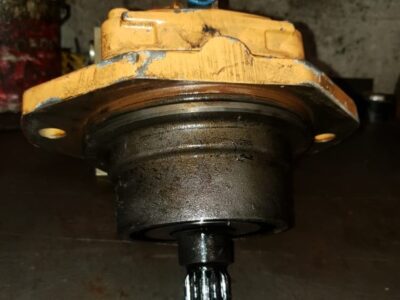 CASE 788 (HYDRAULIC MOTOR)