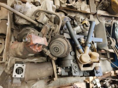 O&K RH6 (SPARE PARTS FOR FINAL DRIVE AND HYDRAULIC MOTOR)